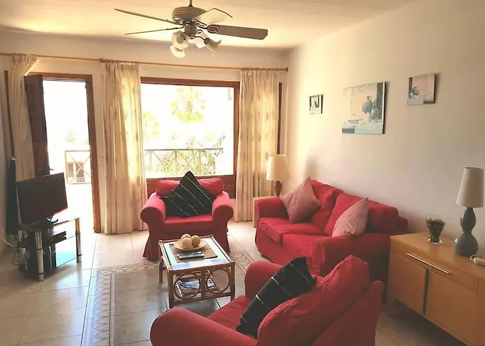 Tabaybas E31, Central Two Bed